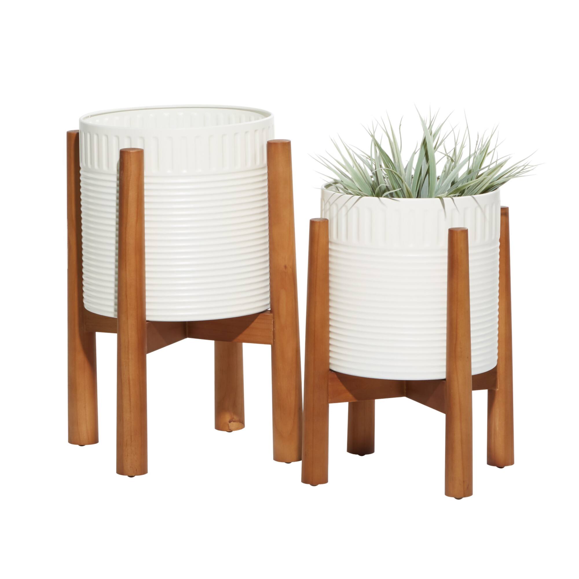 White Metal Planter with Natural Legs Set